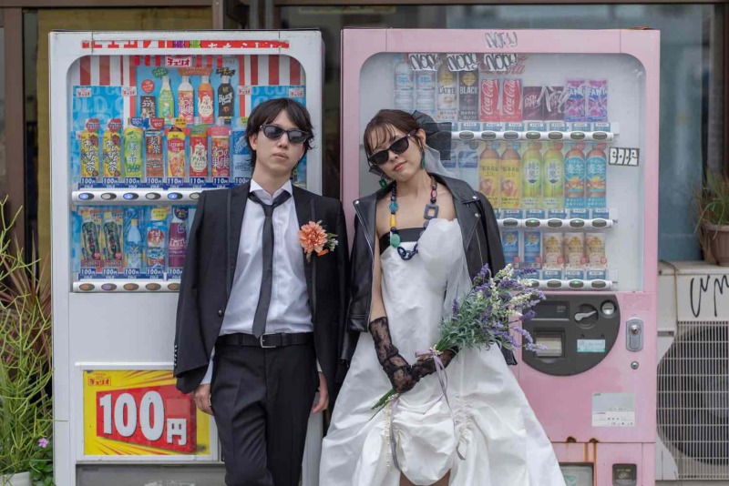 【ロケ地2ヶ所】選べるロケ地2ヶ所撮影/全データ&ヘアメイク込み66,000円♪♪⇒沖縄県民割り¥62,700!