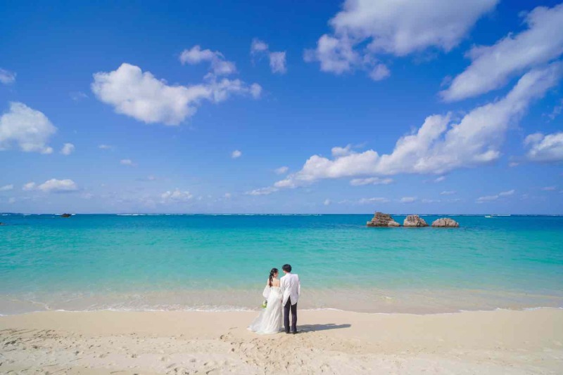 【スタジ&ビーチフォトプラン】スタジオでの撮影&ヤシの木ビーチフォト¥64,000 ♪♪沖縄県在住の方¥57,600!