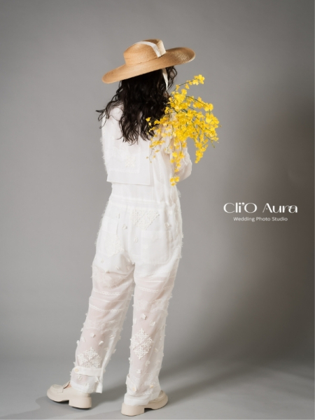 Style C 8W060002