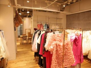 新郎or新婦どちらか1着持ち込み撮影