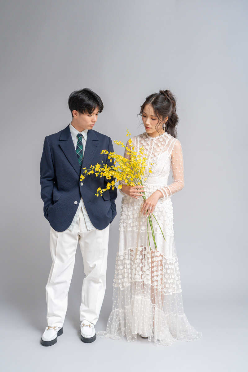 Cli’O Aura（クリオアウラ）_インポートドレスの取扱いがある