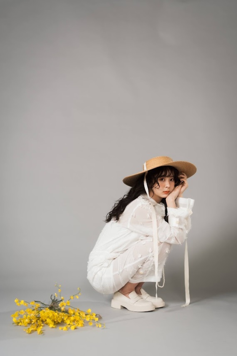 ＜ソロフォト＞◆データ20カット◆カジュアル衣装orインポートドレス選択＋小物付◎衣装価格110,000円相当&rarr;66,000円