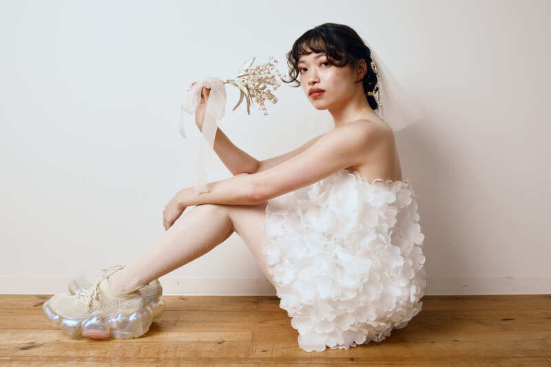 【全てコミコミ】10万点の衣装から選び放題！70カットデータ・ヘアメイク付きプラン