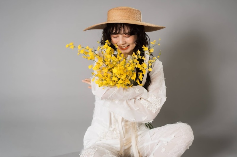 ＜ソロフォト＞◆データ20カット◆カジュアル衣装orインポートドレス選択＋小物付◎衣装価格110,000円相当&rarr;66,000円