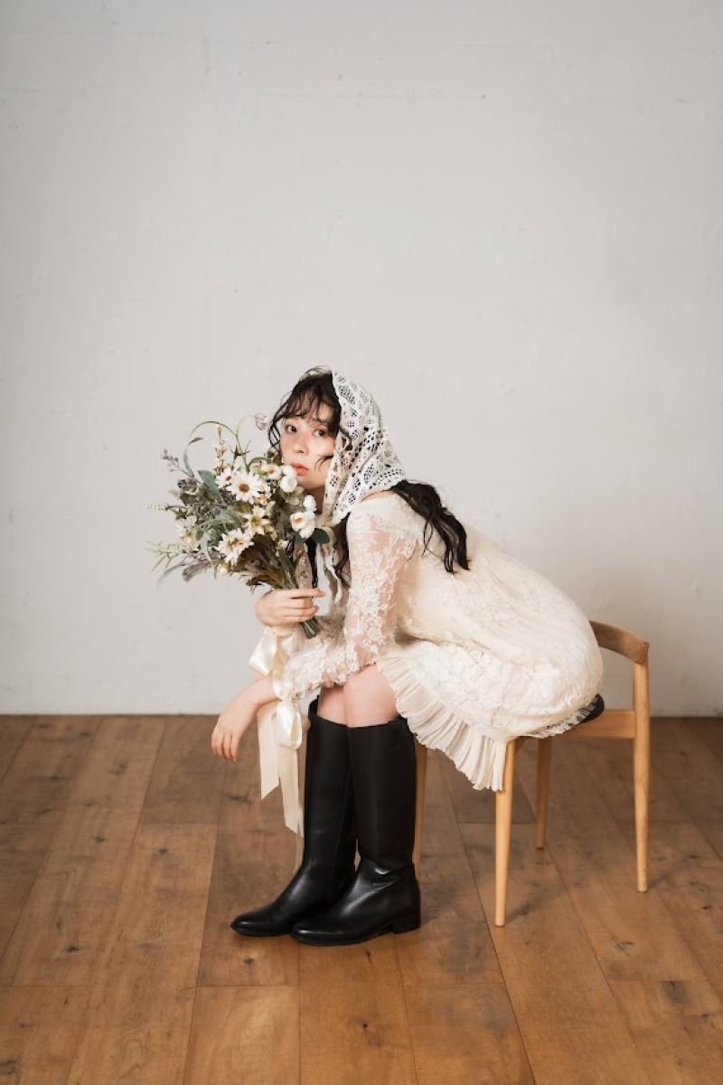 ＜ソロフォト＞◆データ30カット＋ヘアメ◆カジュアル衣装orインポートドレス選択＋小物付◎衣装110,000円相当&rarr;66000円