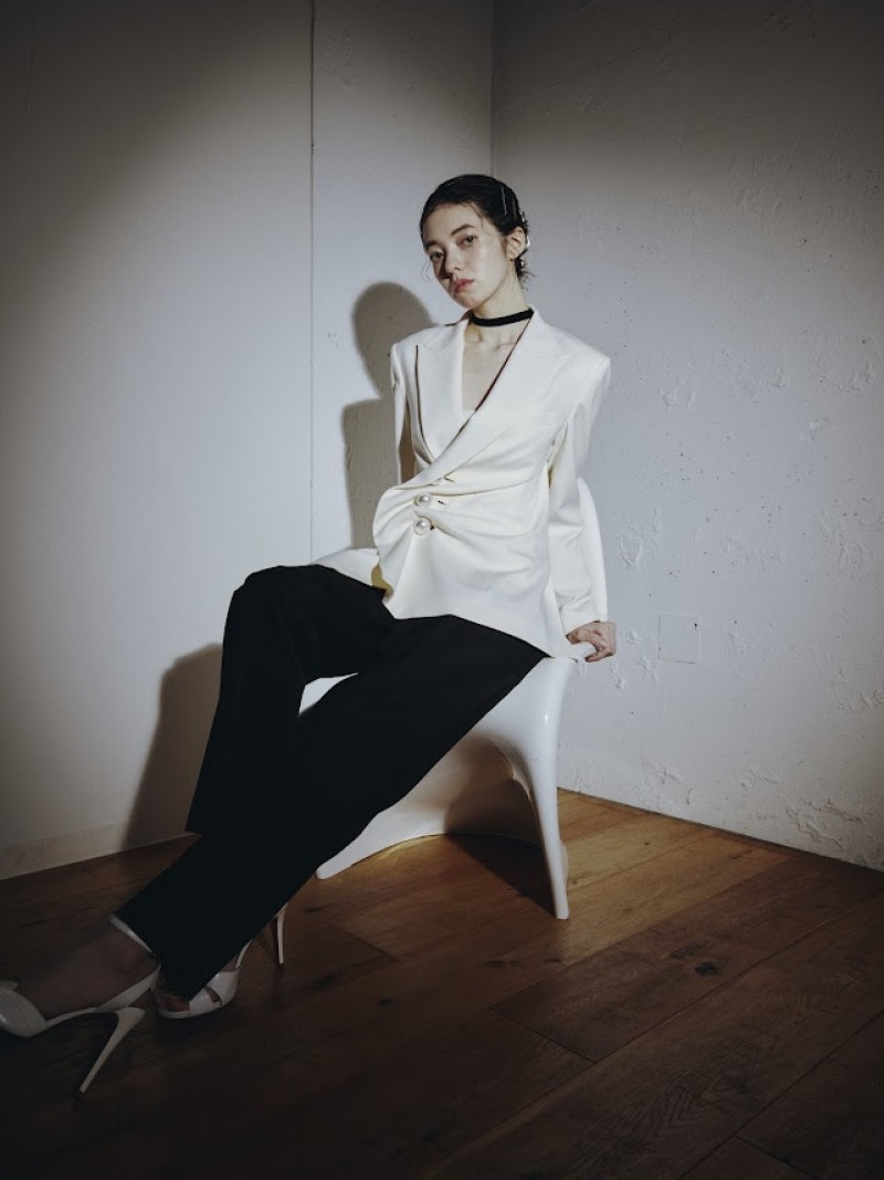 ＜ソロフォト＞◆データ30カット＋ヘアメ◆カジュアル衣装orインポートドレス選択＋小物◎衣装66,000円相当&rarr;33,000円