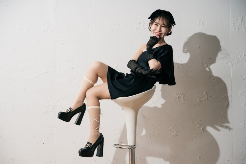 ＜ソロフォト＞◆データ20カット◆カジュアル衣装orインポートドレスから選択＋小物付◎衣装価格66,000円相当&rarr;33,000円