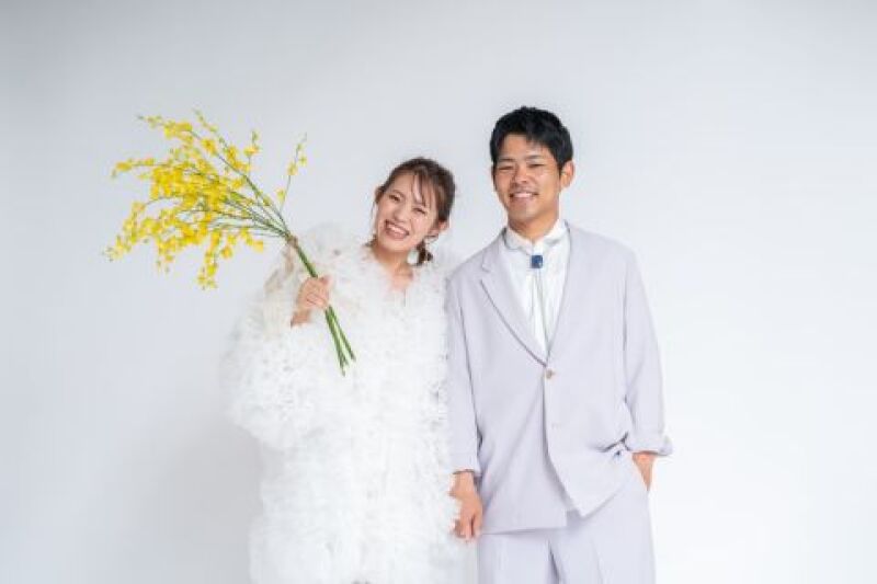 【1月2月撮影限定!新春ペア撮影プラン】全てコミコミ!衣装どれでも選び放題! 洋装スタジオ撮影70カット付