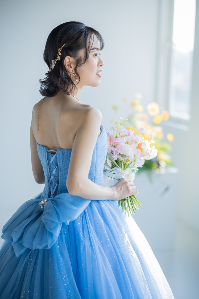 どんな色でも映えるから好きなドレスが選べる！