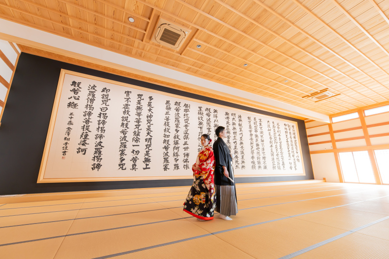 STUDIO axe Wedding Specialties_庭園で撮影できる