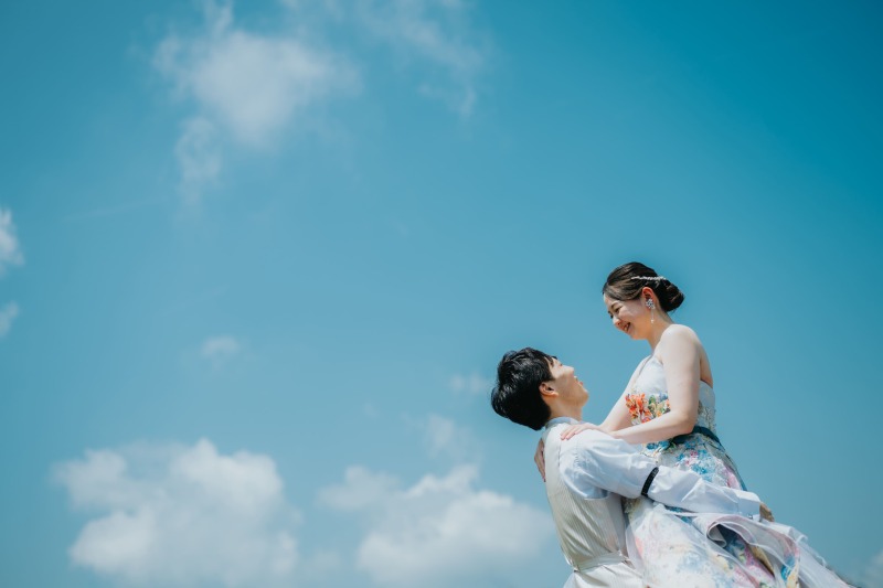 STUDIO axe Wedding Specialties_海で撮影できる