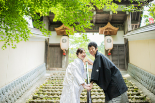 【4月末までの撮影限定】和装ロケーション＆洋装スタジオ撮影プラン / データ200カット付き