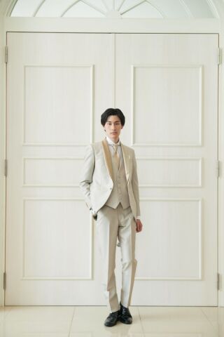 マツオグレイッシュベージュ