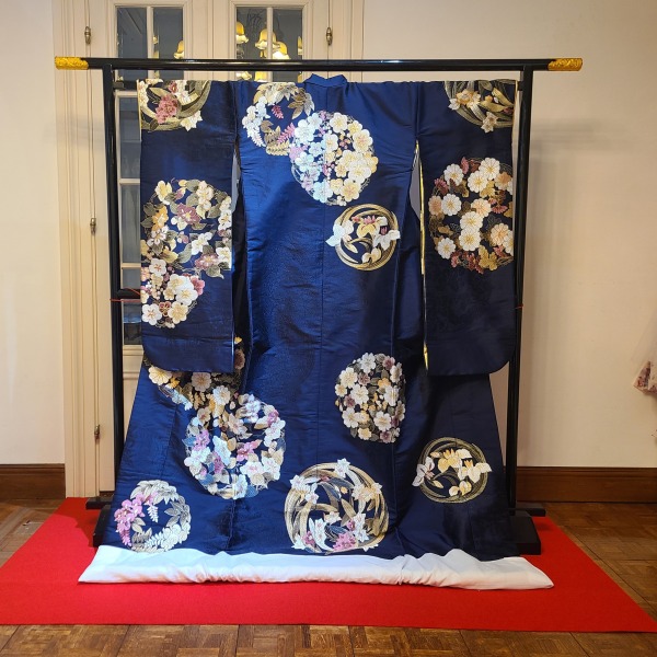 K６１９吉花円満　紺