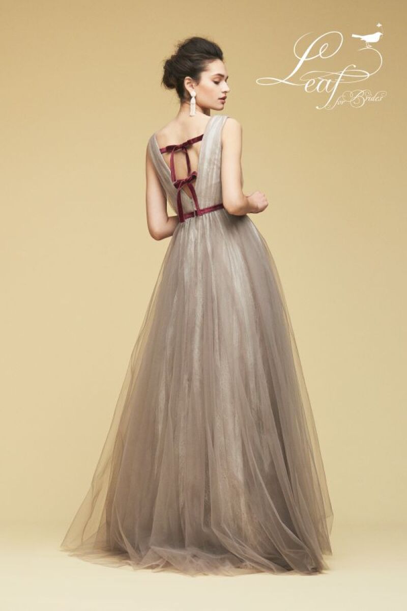 Leaf for Brides Green