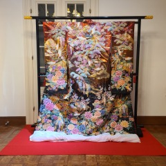 424茜地相良刺繍焼箔