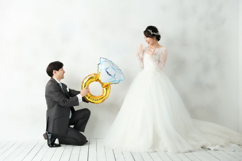 【Photorait掲載記念◆12月撮影で7万円OFF！】受賞歴多数のカメラマンがお届け◇洋装1着スタジオ＜データ75カット付＞