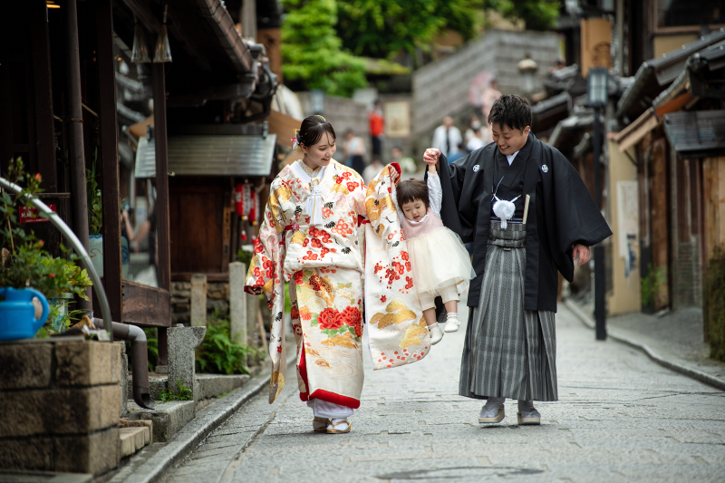 京都の街並みと老舗料亭でロケーション撮影(八坂の塔＋中村楼）　