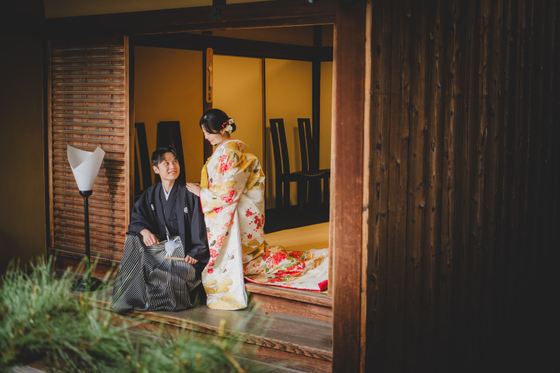 光と影が織りなす和の情緒