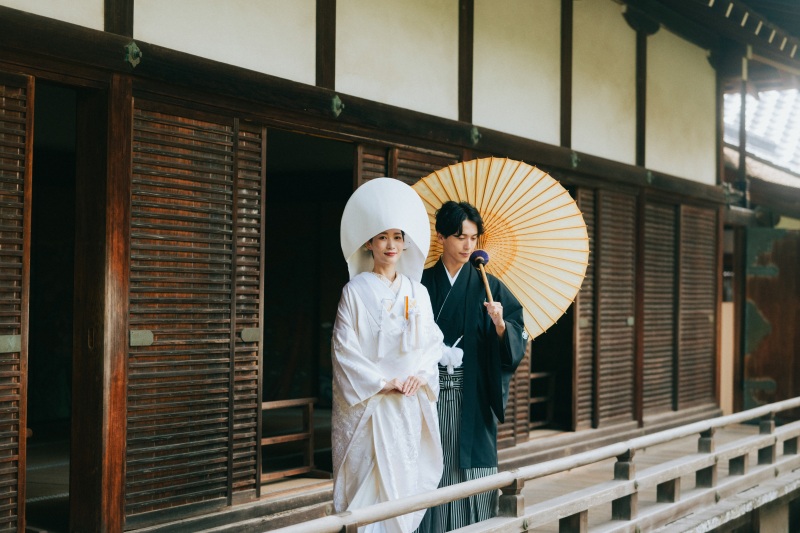 季節の移ろいと光が織りなす、絵画のような境内ロケ