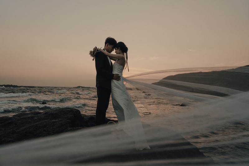 大自然をバックに