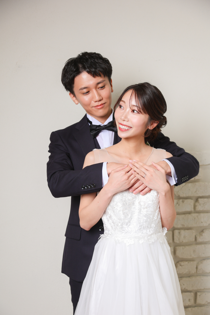 【お手軽に撮影したい方へ】スタジオ撮影プラン(データ、台紙、ヘアメイク、着付け、ボディーメイク付き)土日UP料金なし