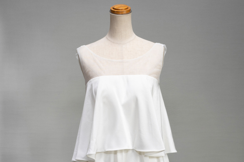 ティアードフリルドレス