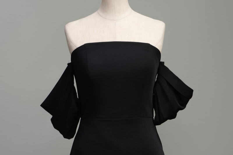 サイドスリーブドレス