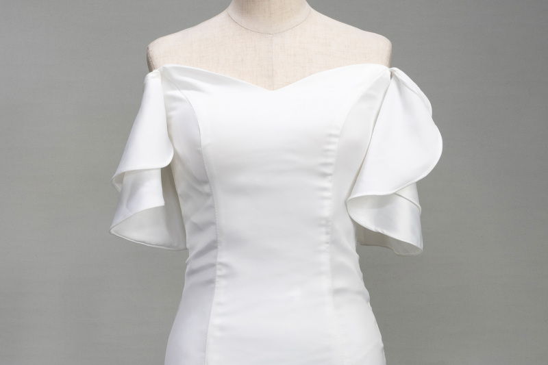 キャンディースリーブドレス