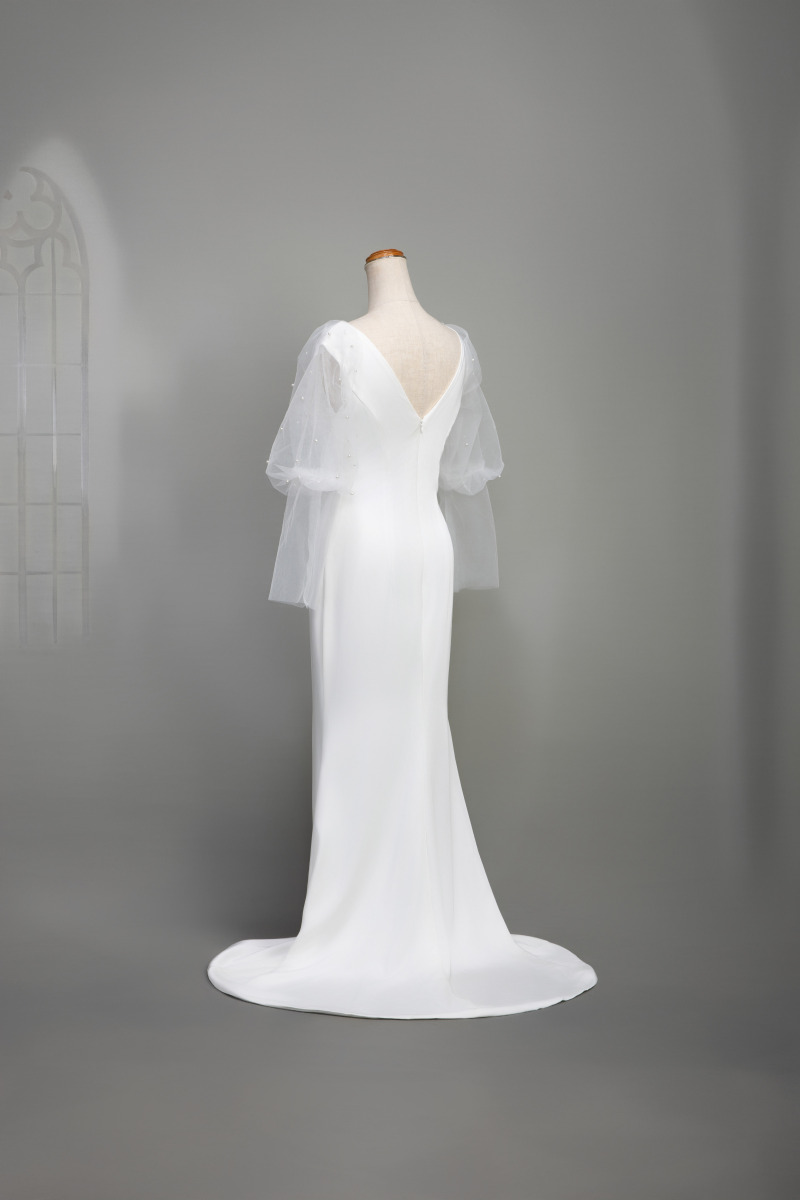 パールスリーブドレス