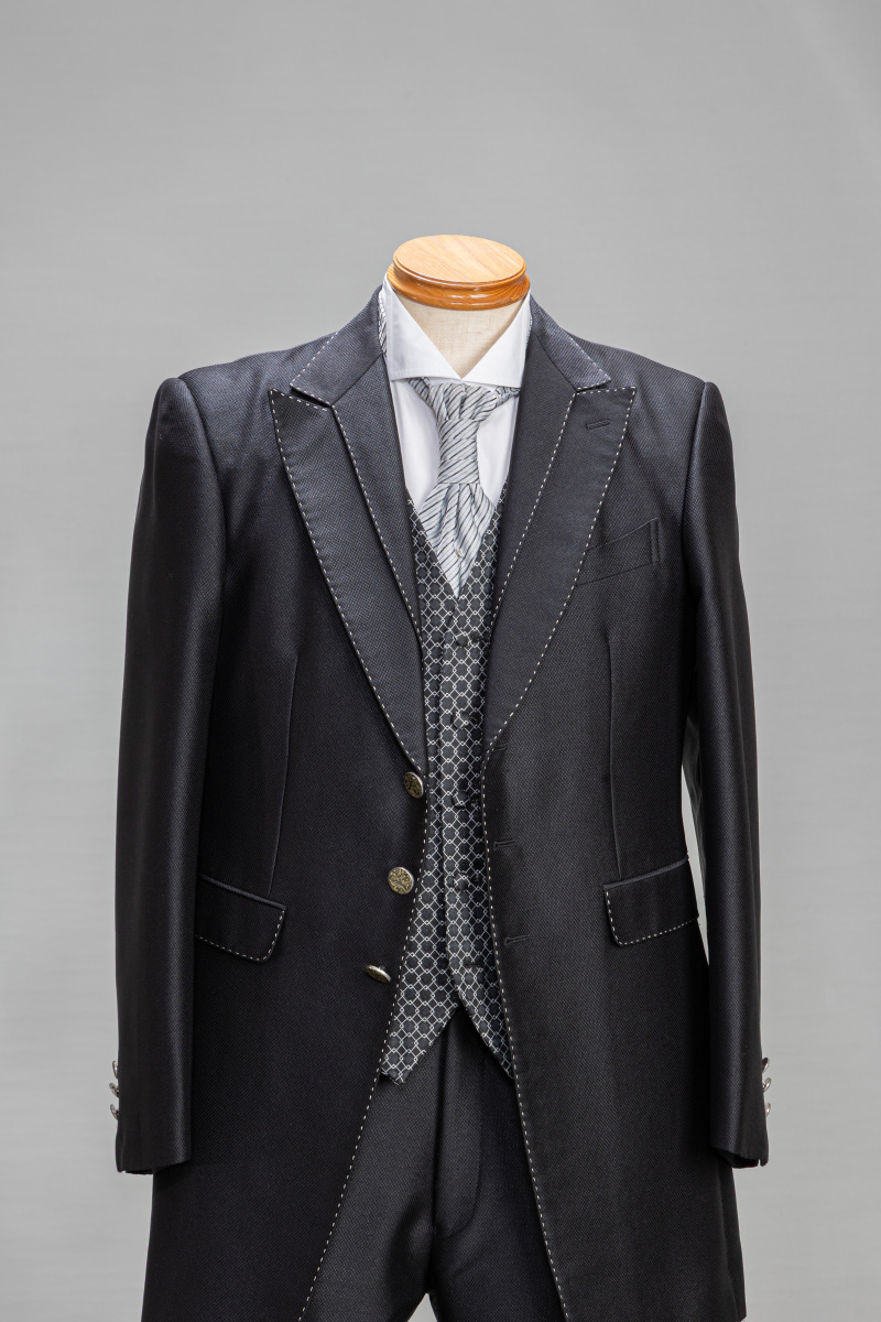 ブラック・ステッチ