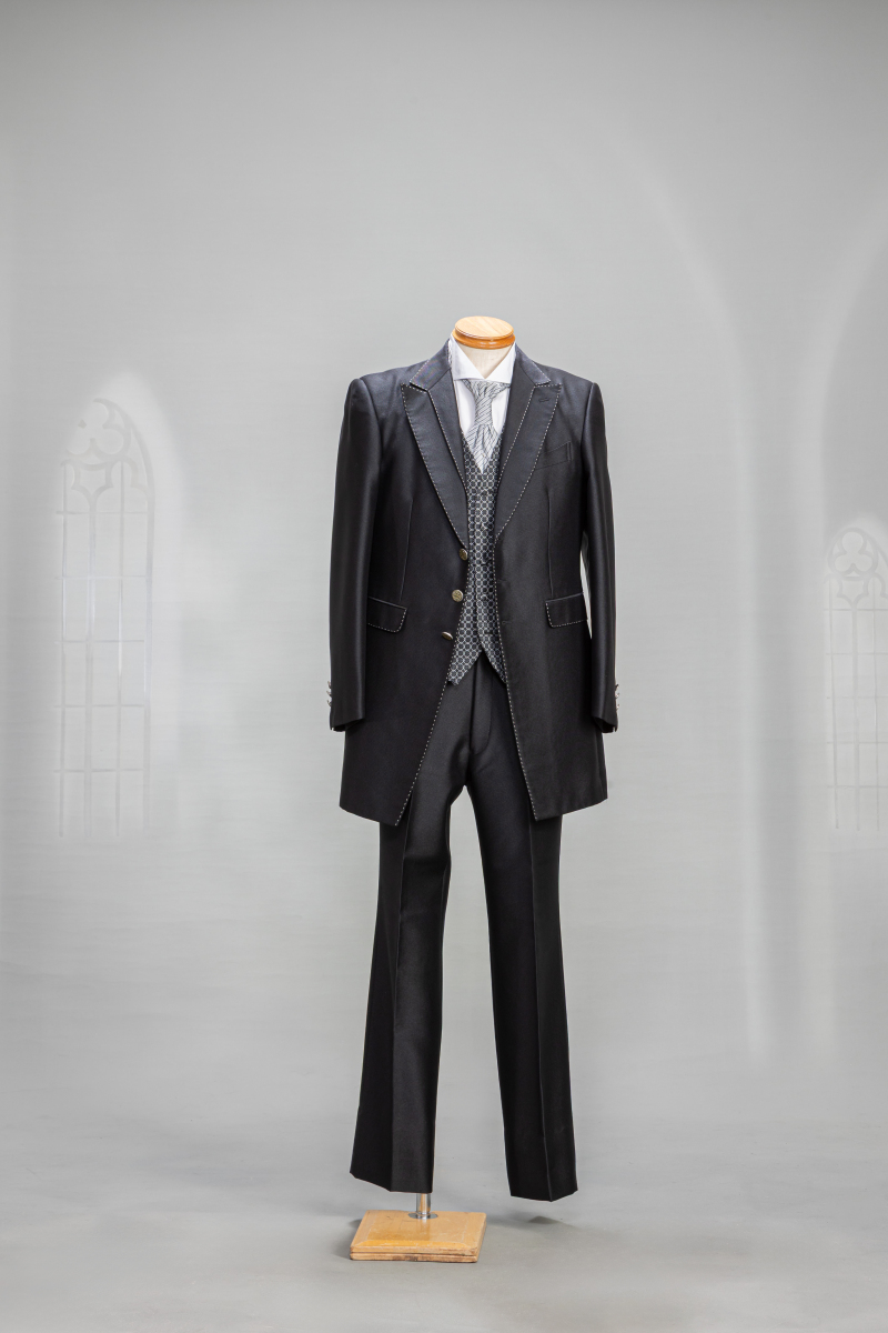 ブラック・ステッチ