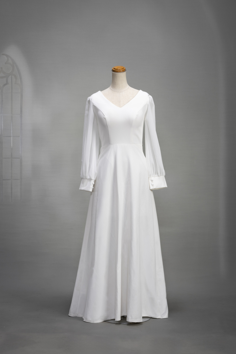 ロングスリーブドレス