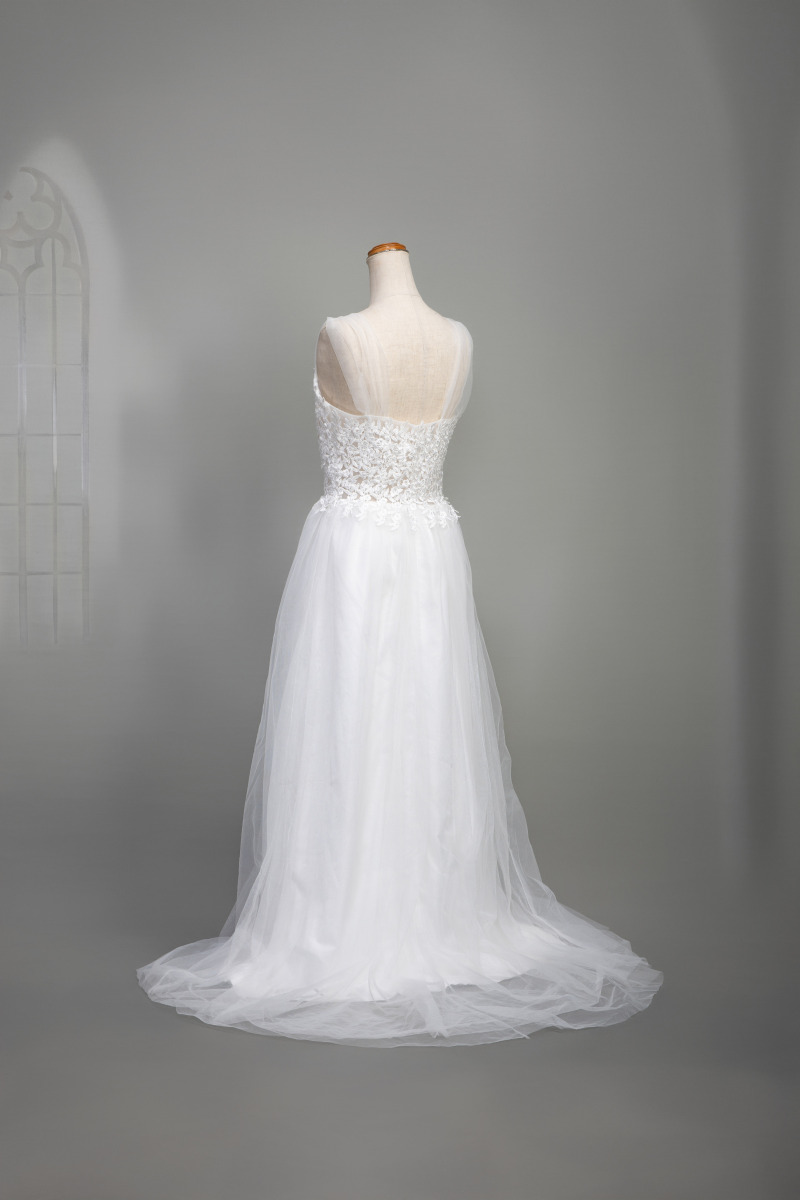 フラワーチュールドレス