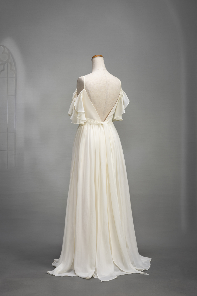 クリームシフォンドレス