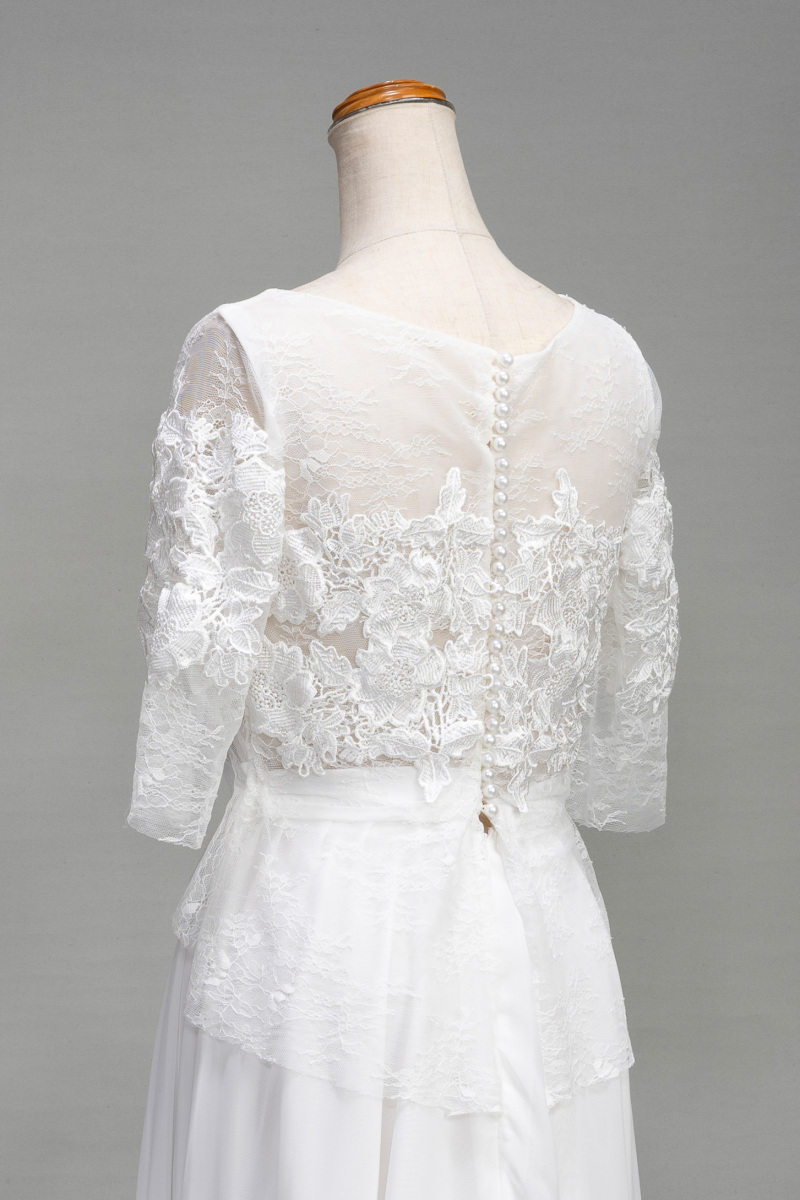 セパレート風トレーンドレス