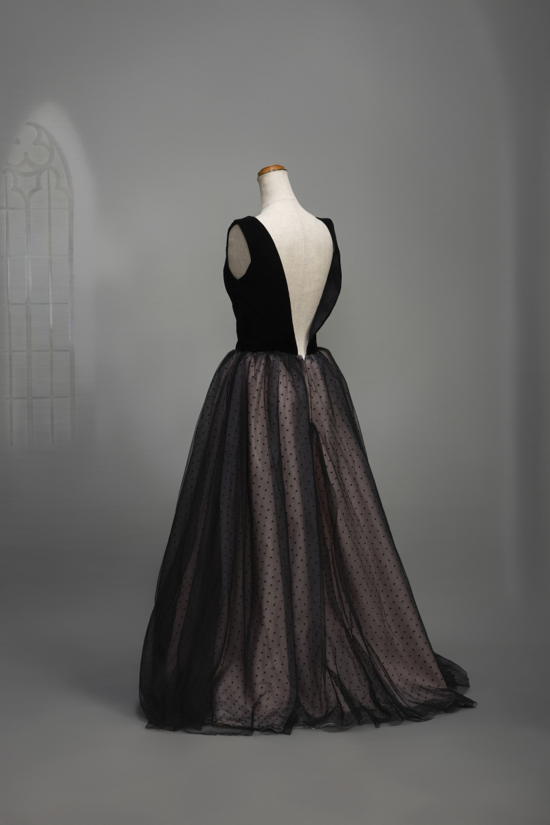 ドットチュールドレス