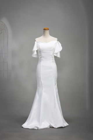 キャンディースリーブドレス