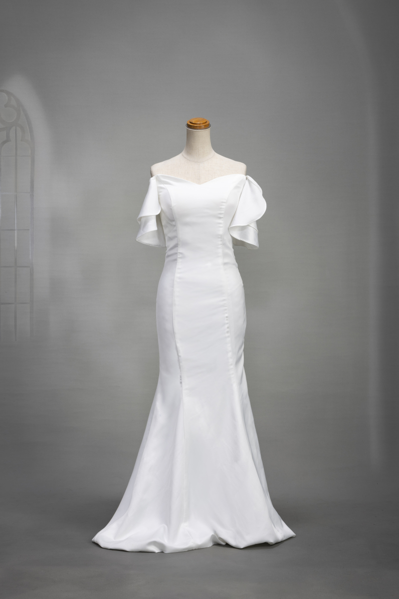 キャンディースリーブドレス