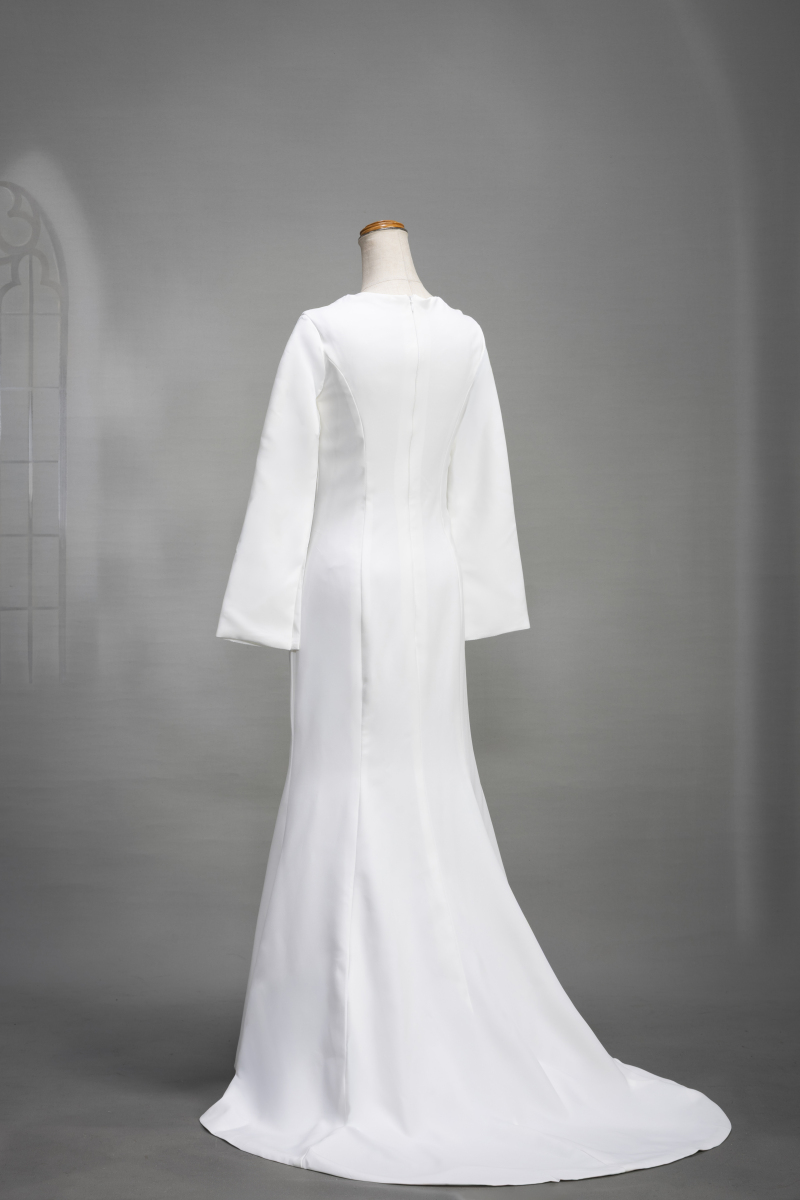 フィッシュテールスリーブドレス