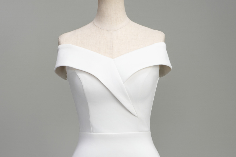 カシュクールドレス