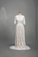 総レース立体刺繍ドレス