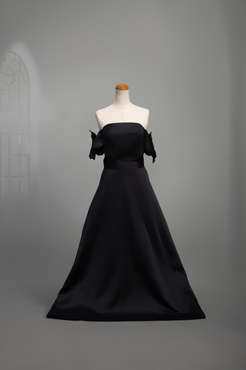 袖リボンドレス