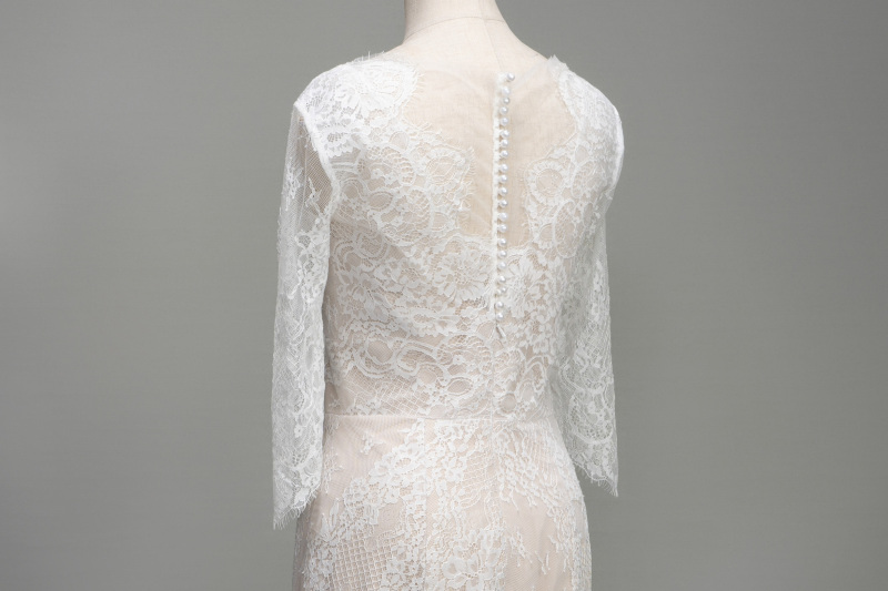 総レースプリーツドレス