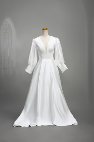 クラシカルドレス