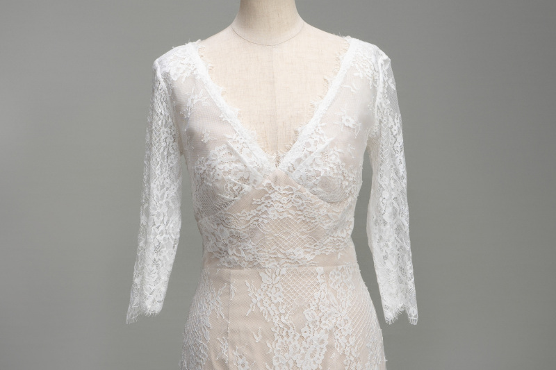 総レースプリーツドレス