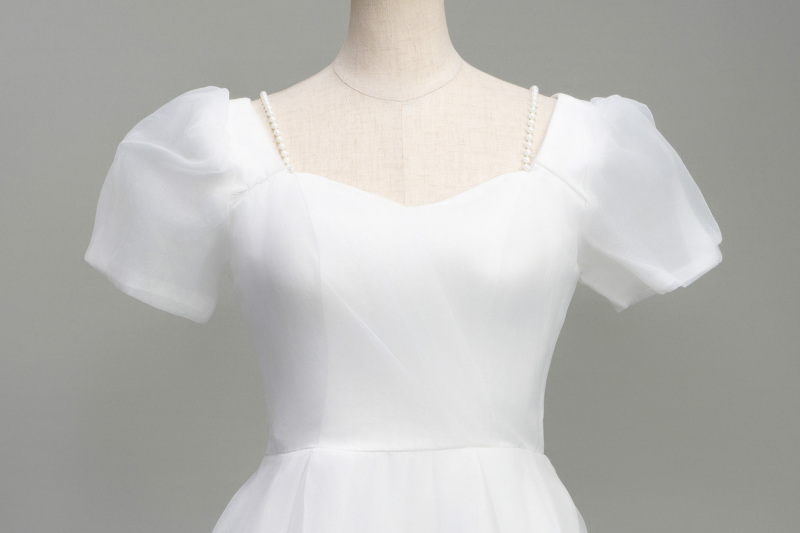 パールストラッププリンセスドレス