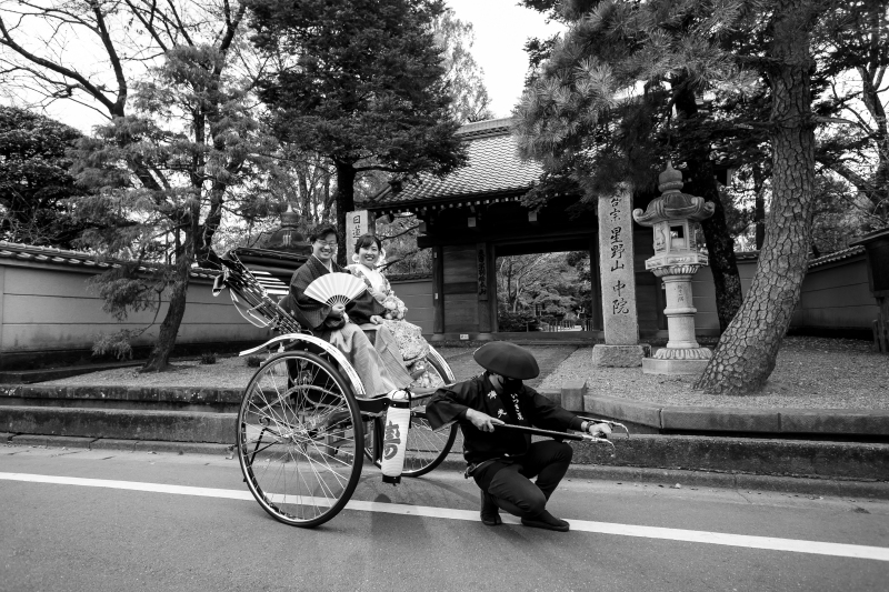 人力車をレンタルして特別な一枚を