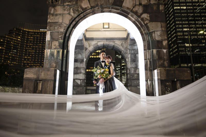 【5~7月撮影限定】東京駅ロケ⭐︎写真特急納品・ムービー付き⭐︎&yen;215,000&rarr;110,000円！＊土日祝料金なし