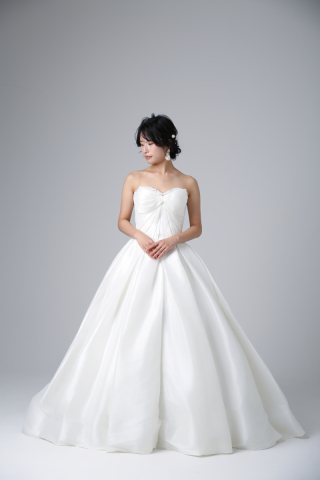  リボンカットトップス